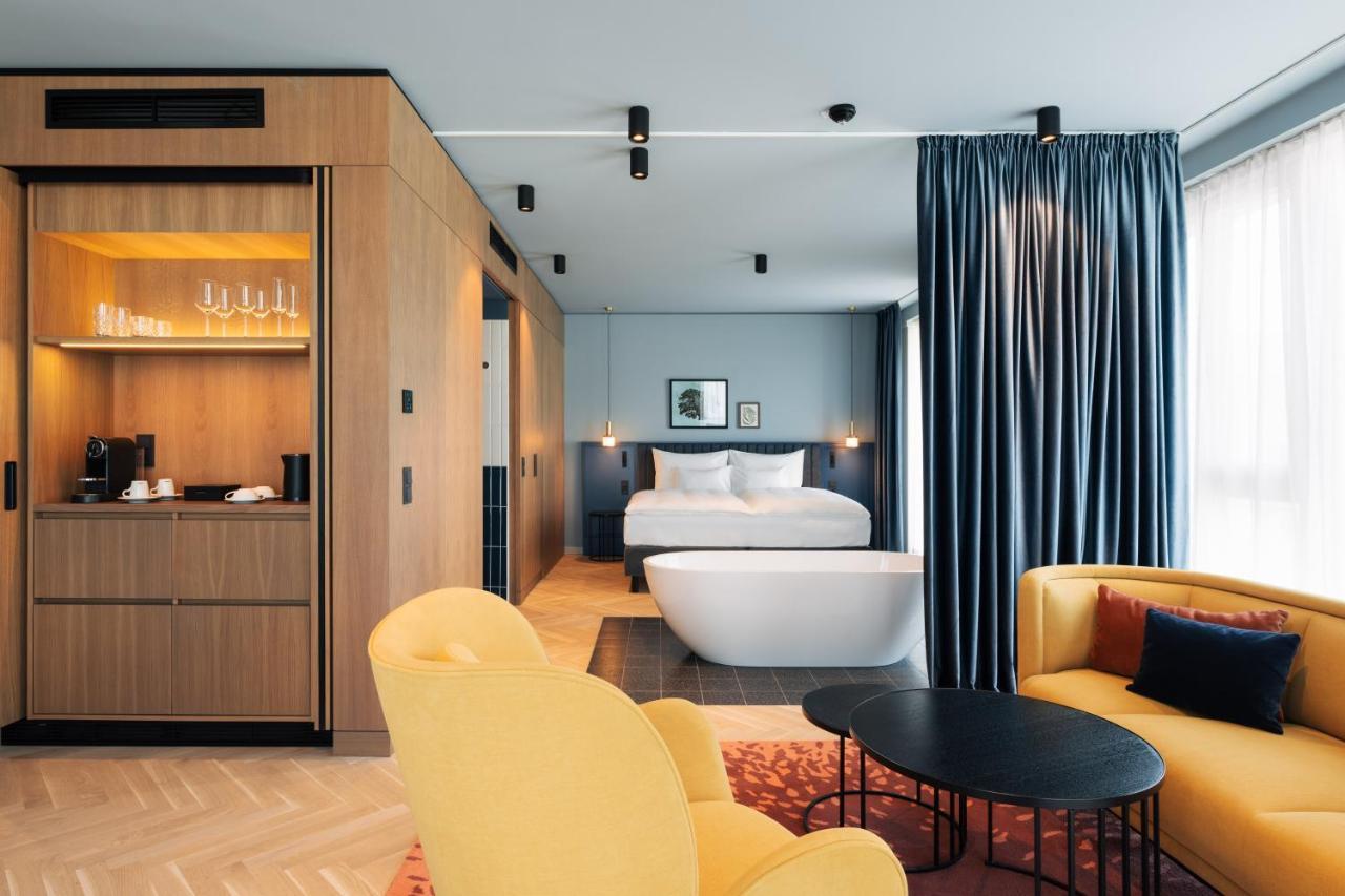 Hotel Galantha Айзенштадт Экстерьер фото