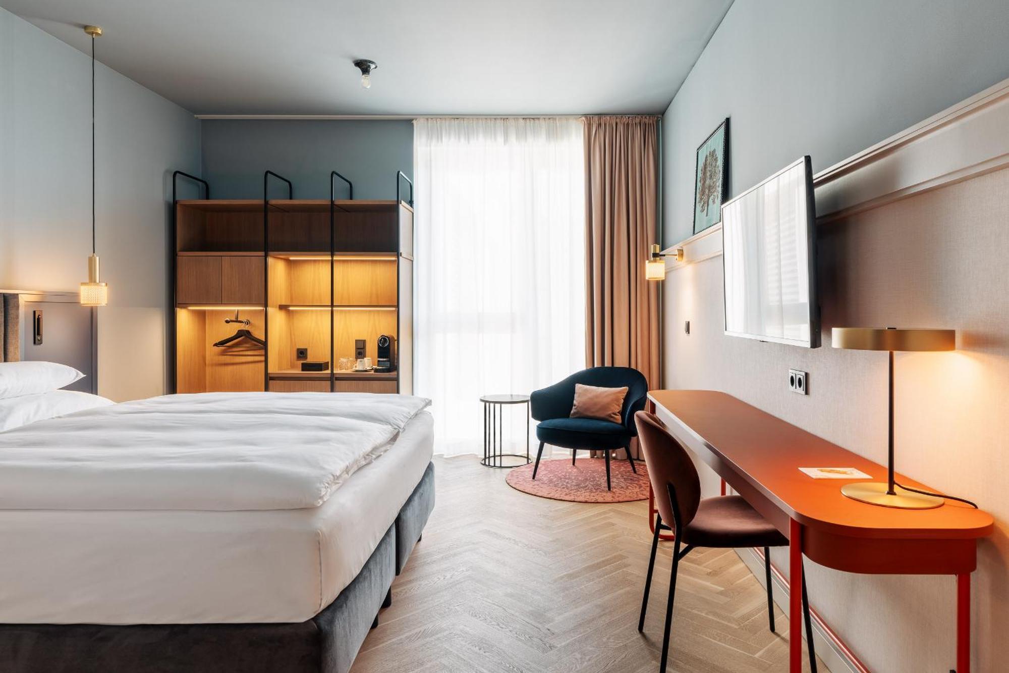 Hotel Galantha Айзенштадт Экстерьер фото